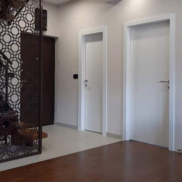 DRVENA SOBNA UNUTRASNJA VRATA PODGORICA CRNA GORA